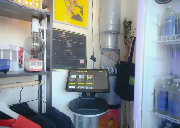 Micro Art & Party Event Venue