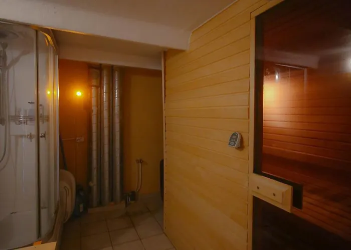 Micro Art & Party Event Venue